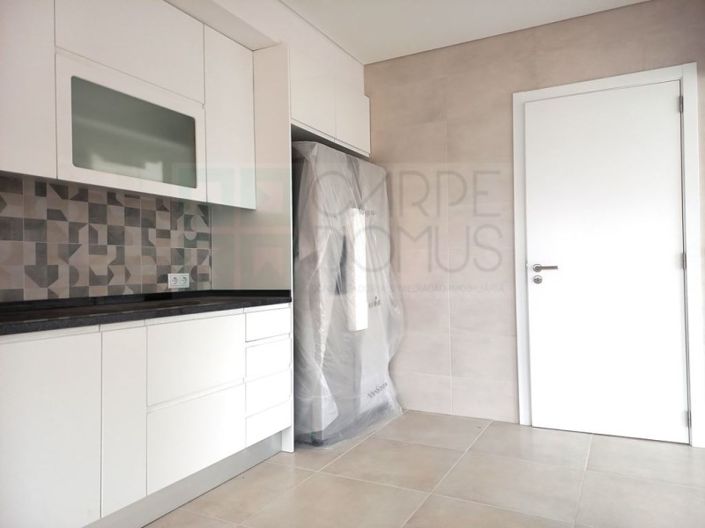 Image No.4-4 Bed Apartment for sale