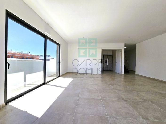 Image No.5-4 Bed Apartment for sale