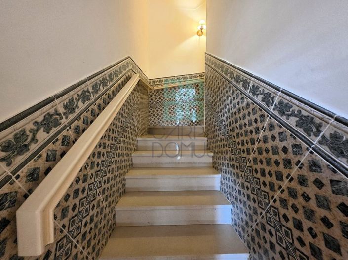 Image No.14-2 Bed House for sale