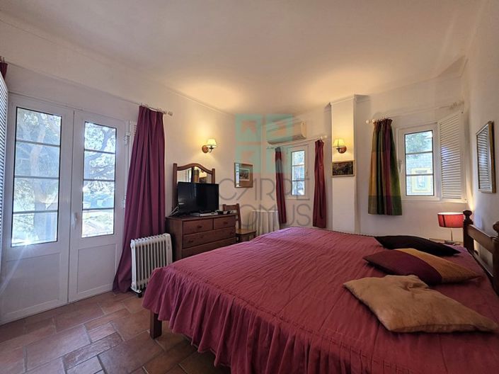 Image No.21-2 Bed House for sale