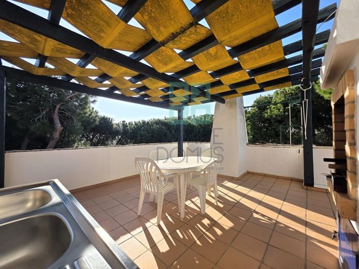 Image No.26-2 Bed House for sale