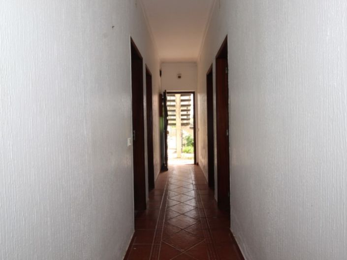 Image No.21-3 Bed House for sale