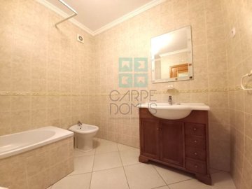 ida08ec401-0000-0500-0000-000018de7bc9