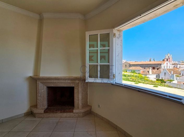 Image No.20-2 Bed Apartment for sale