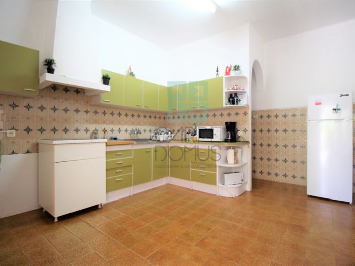 Image No.14-4 Bed House for sale