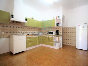 idd9d66e01-0000-0500-0000-000011af4341