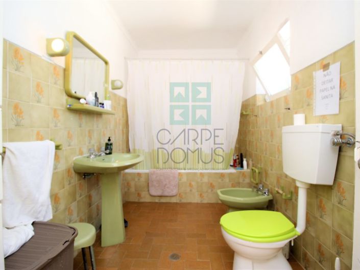 Image No.19-4 Bed House for sale