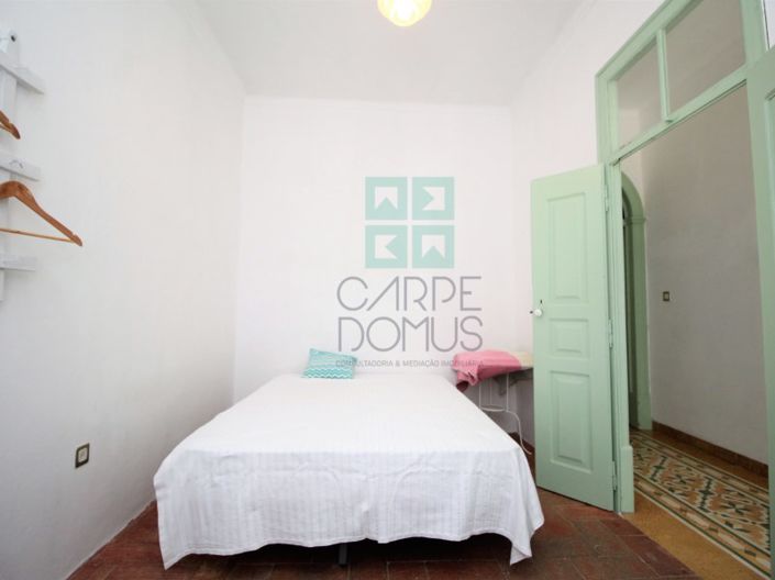 Image No.8-4 Bed House for sale