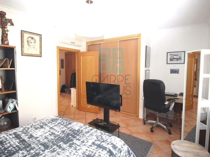 Image No.11-1 Bed Apartment for sale