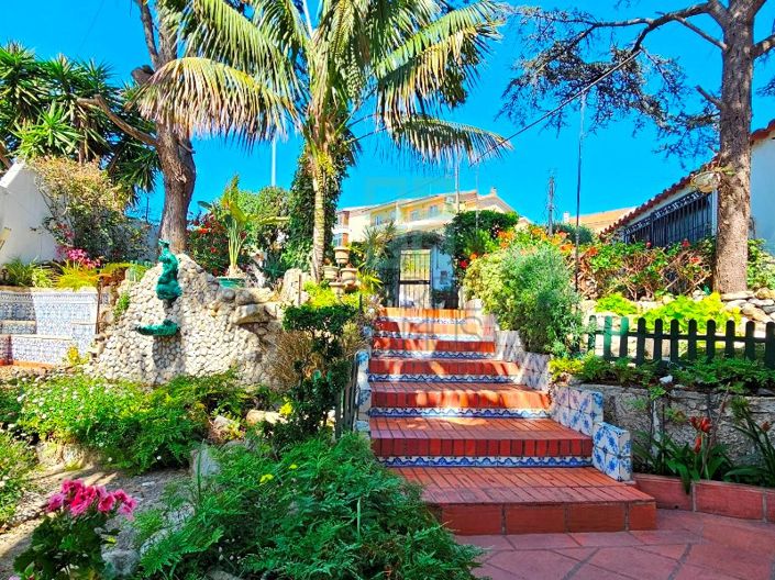 Image No.11-6 Bed House for sale
