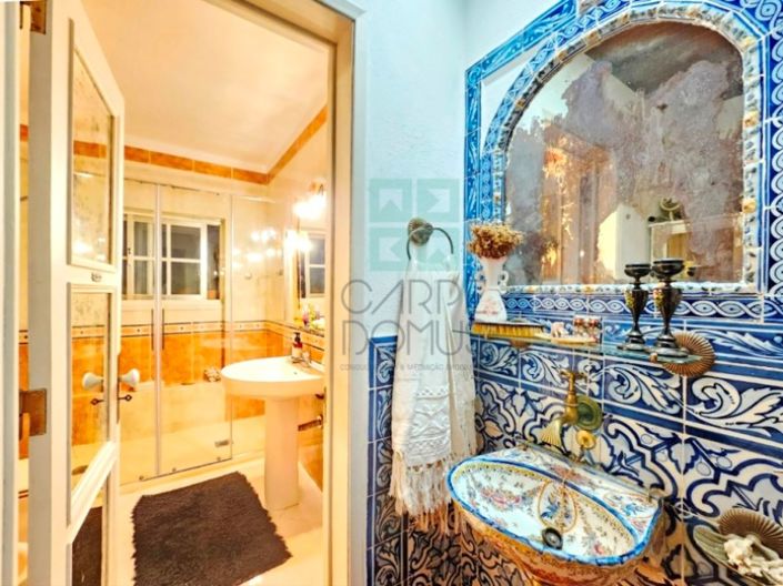 Image No.22-6 Bed House for sale