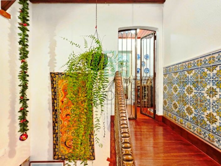 Image No.31-6 Bed House for sale