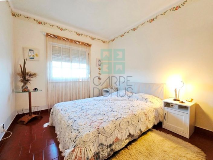 Image No.38-6 Bed House for sale