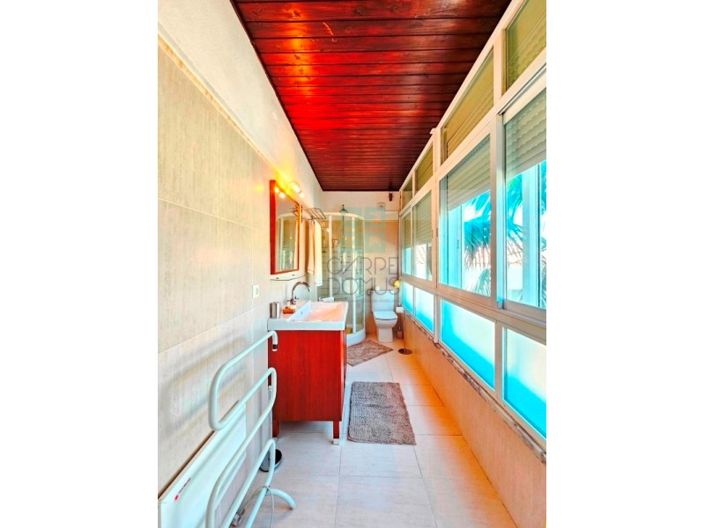 Image No.44-6 Bed House for sale