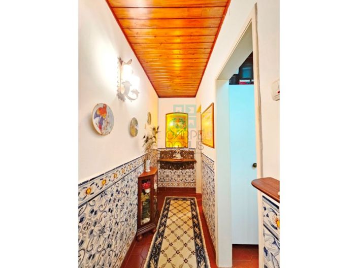 Image No.48-6 Bed House for sale