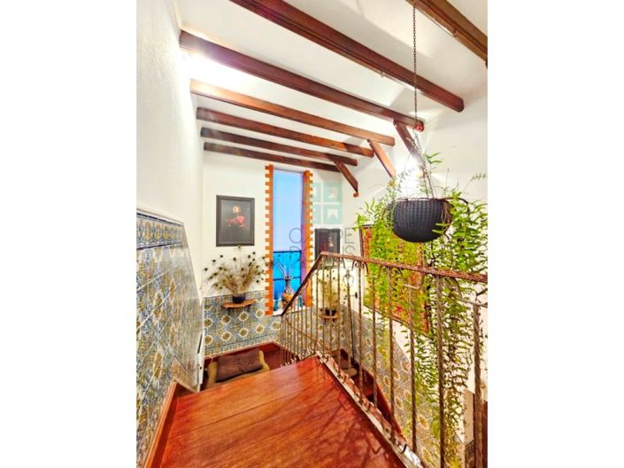 Image No.51-6 Bed House for sale