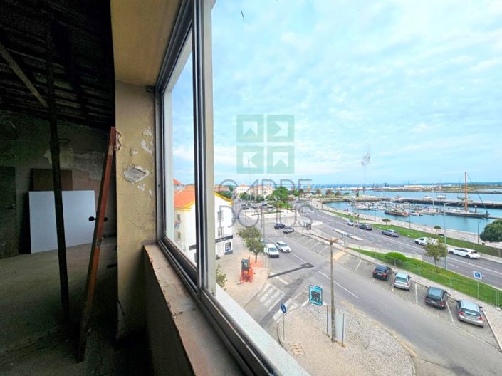 Image No.21-5 Bed Apartment for sale