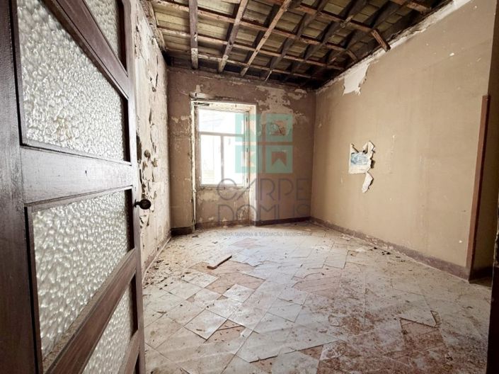 Image No.32-5 Bed Apartment for sale