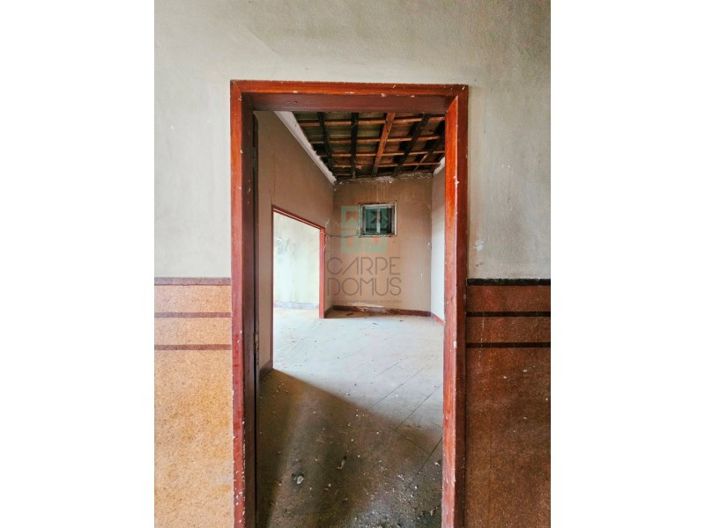 Image No.50-5 Bed Apartment for sale