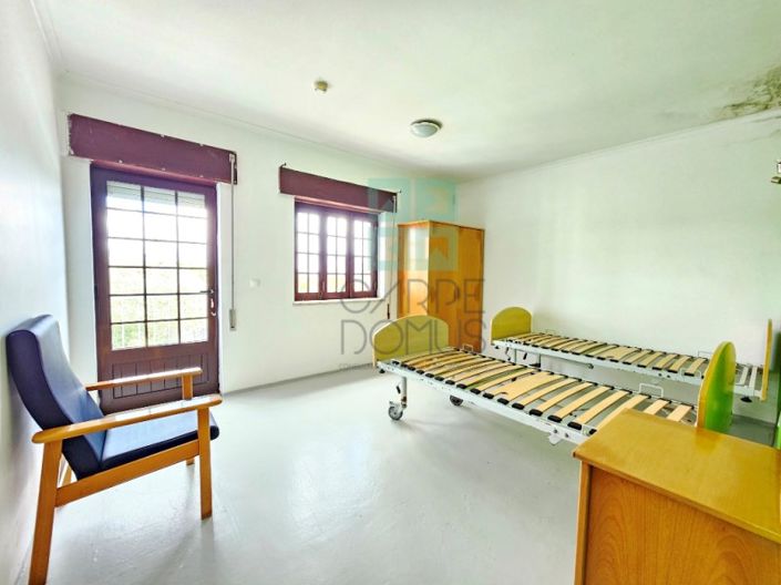 Image No.2-14 Bed Commercial for sale