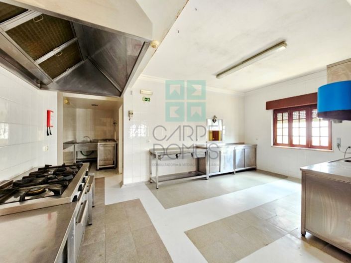 Image No.20-14 Bed Commercial for sale