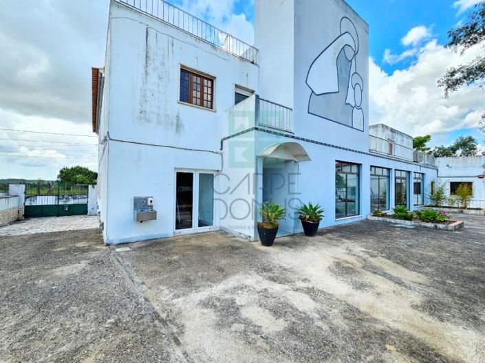 Image No.9-14 Bed Commercial for sale