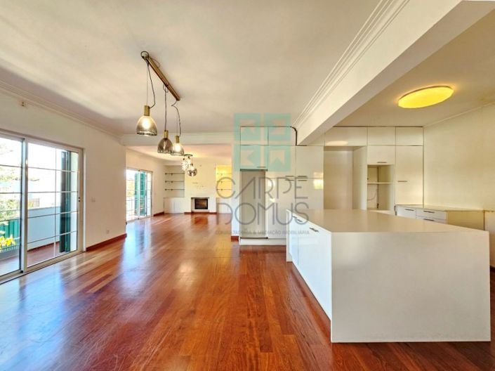 Image No.23-4 Bed House for sale