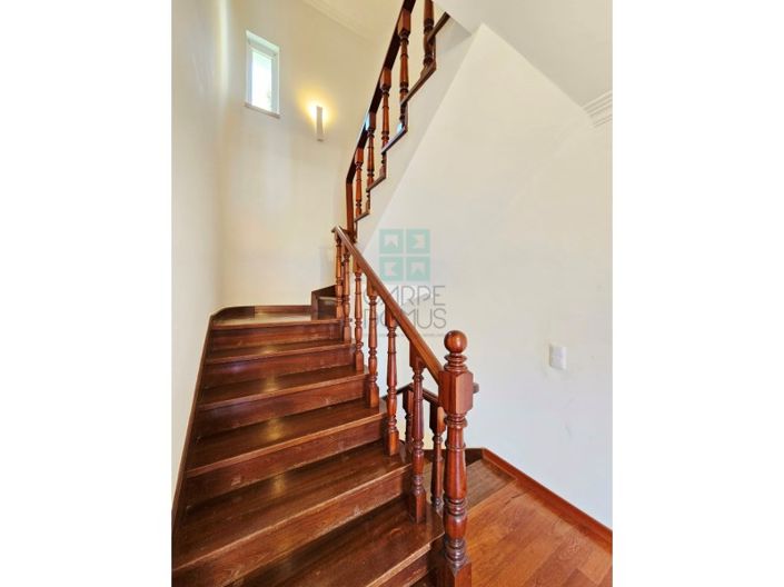Image No.29-4 Bed House for sale
