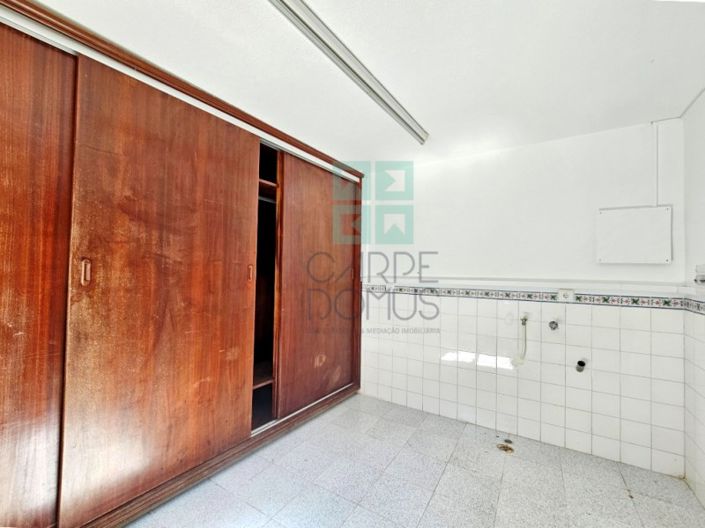 Image No.32-4 Bed House for sale