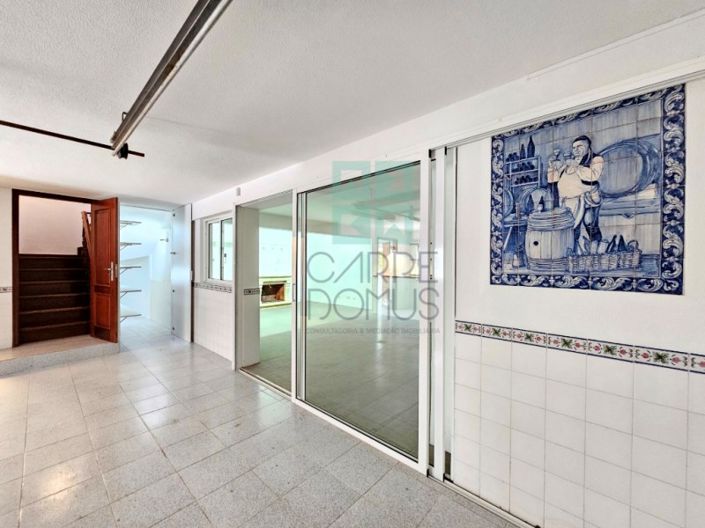 Image No.34-4 Bed House for sale