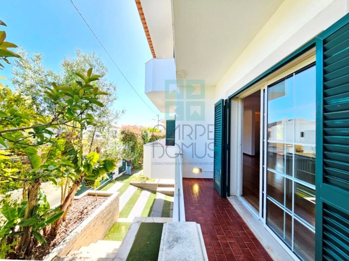 Image No.43-4 Bed House for sale
