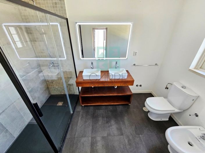 Image No.46-4 Bed House for sale