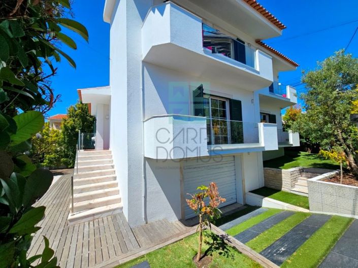 Image No.55-4 Bed House for sale