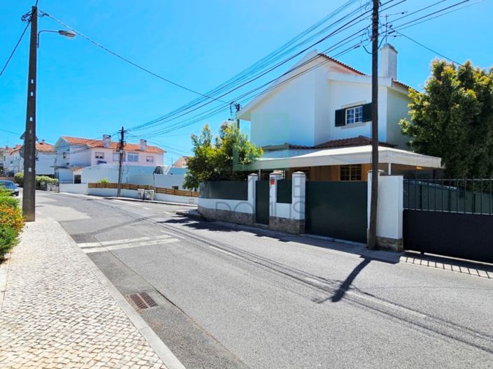 Image No.57-4 Bed House for sale