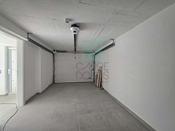 Image No.18-3 Bed House for sale