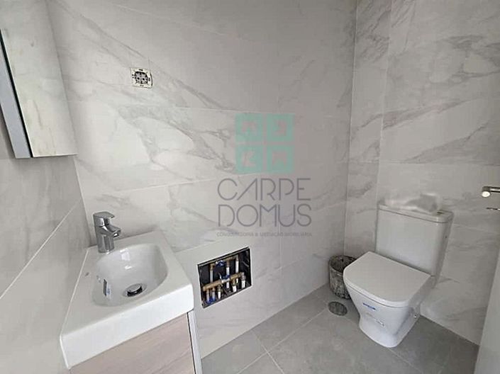Image No.19-3 Bed House for sale