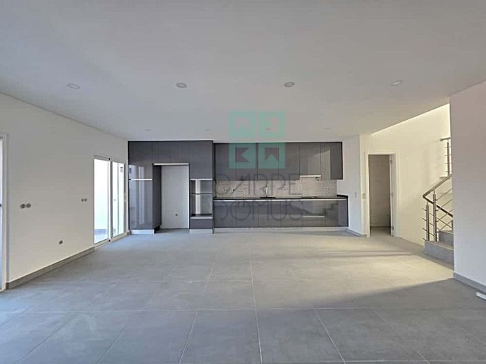 Image No.5-3 Bed House for sale