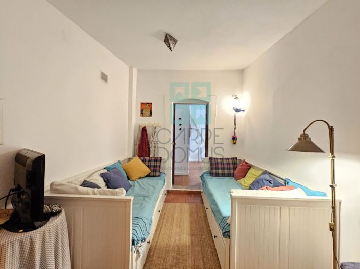 Image No.26-3 Bed House for sale