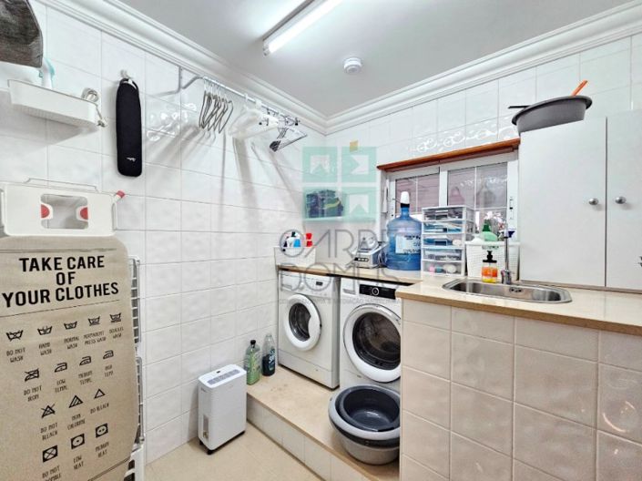 Image No.14-4 Bed House for sale