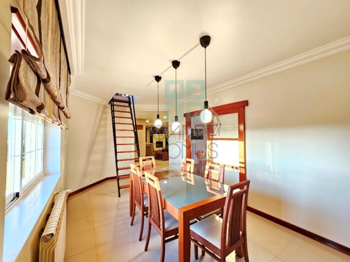 Image No.19-4 Bed House for sale