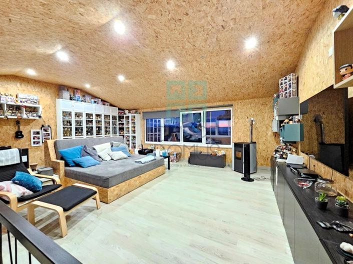 Image No.23-4 Bed House for sale