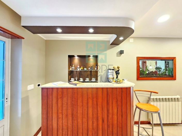 Image No.26-4 Bed House for sale