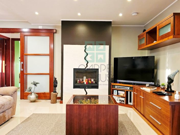 Image No.29-4 Bed House for sale
