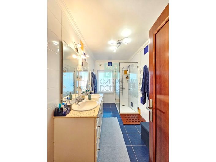 Image No.32-4 Bed House for sale