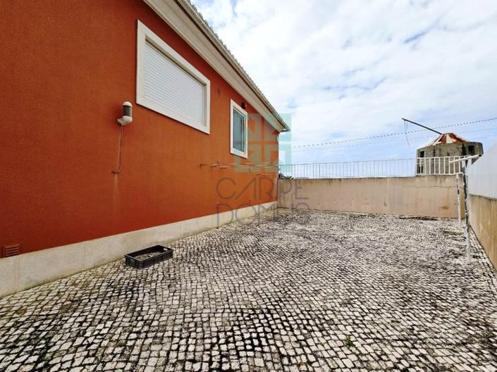 Image No.51-4 Bed House for sale