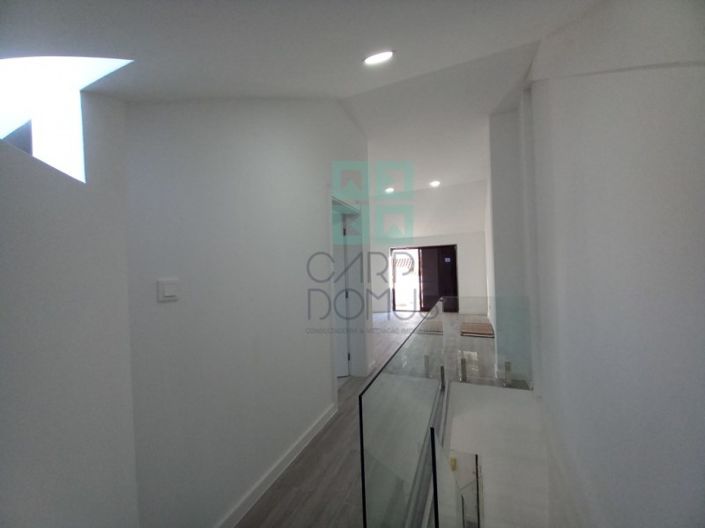 Image No.28-3 Bed Apartment for sale