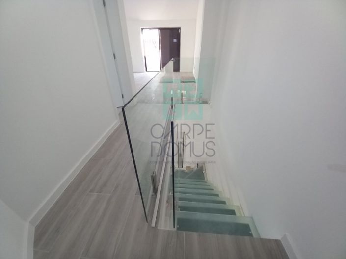 Image No.43-3 Bed Apartment for sale