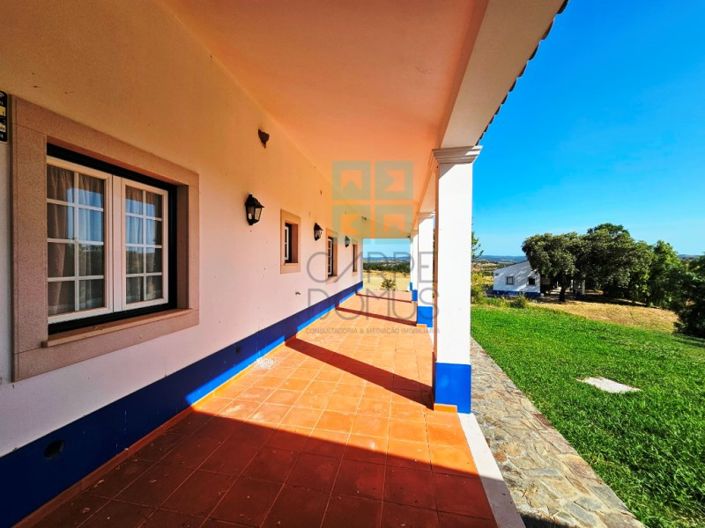 Image No.35-5 Bed House for sale