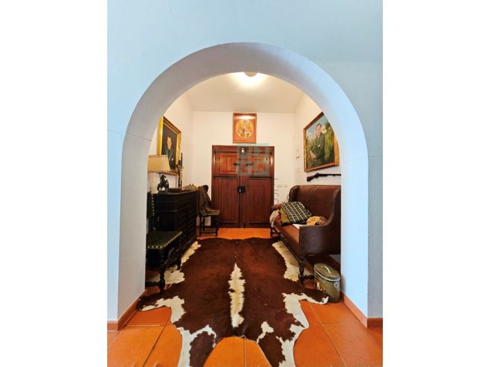 Image No.59-5 Bed House for sale