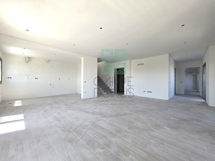 Image No.4-3 Bed Apartment for sale